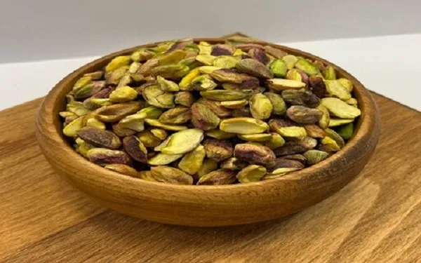 قیمت خرید مغز پسته شکسته + خواص، معایب و مزایا