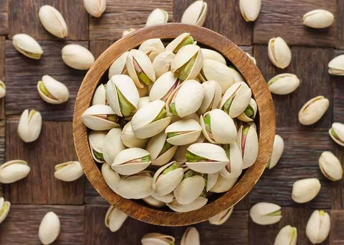 قیمت خرید پسته سفید تازه + خواص، معایب و مزایا